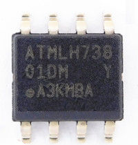 China Chip de memoria 1K I2C 1MHZ 8SOIC de AT24C01D-SSHM-T IC EEPROM IC para el ordenador portátil de escritorio fábrica